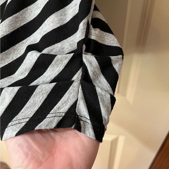 ANTHROPOLOGIE ELLA MOSS Stripe Short Sleeve Tunic Top Black Gray Women’s Small - Picture 5 of 6